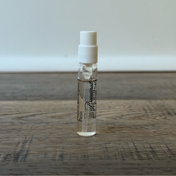 Baccarat rouge 540 eau de parfum 2ml sample - Picture 2 of 4